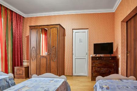 Отель Алиса (ул. Станиславского) в Имеретинская Бухта - Россия