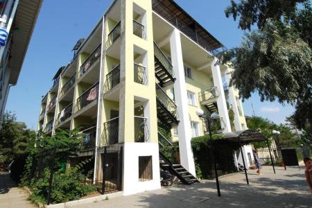 Отель Малибу (Прибой) в Саки - Россия