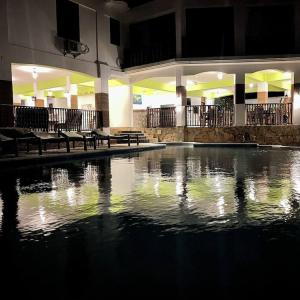 отель Zanzibar Oceanic Hotel