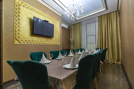 Отель Золотая империя в Махачкала - Россия