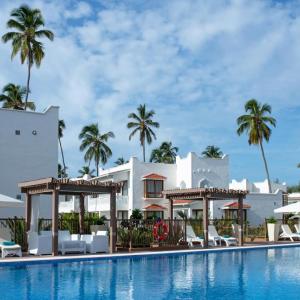 отель LUX* Marijani Zanzibar