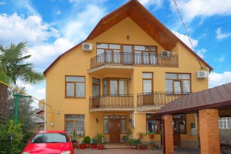 Отель Мини-отель Камилла (ул. Чкалова) в Адлер - Россия