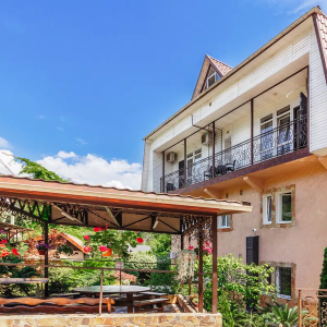 отель У Оксаны (ул. Пионерская)