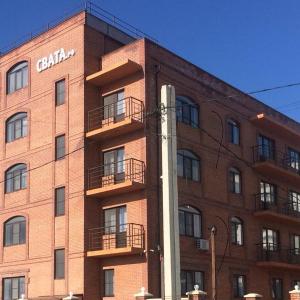 отель Свата