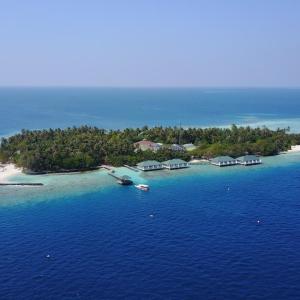 отель Embudu Village