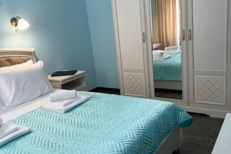 Отель Дельфин Отель в Сухум - Абхазия