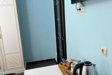 Отель Дельфин Отель в Сухум - Абхазия