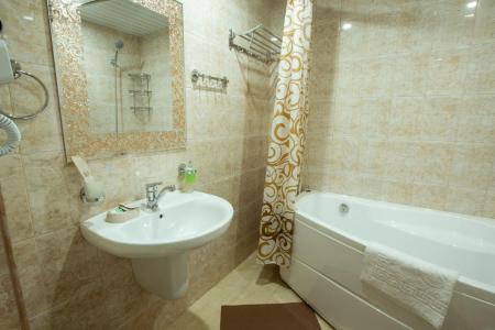 Отель Белый Медведь в Махачкала - Россия