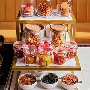 отель The Basilian Minsk, Curio Collection By Hilton