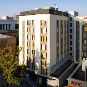 отель Hampton By Hilton Tashkent