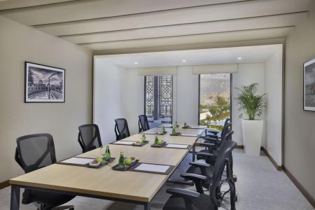 Отель Dusit D2 Naseem Resort, Jabal Akhdar в Низва - Оман