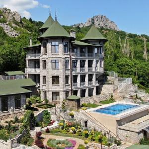 отель Замок (Оползневое)