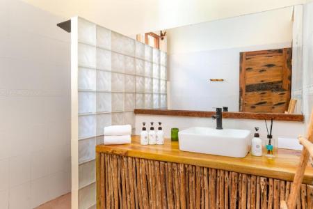 Отель Marafiki Beach Hotel & SPA в Матемве - Танзания