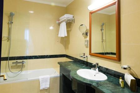 Caspian Riviera Grand Palace Hotel