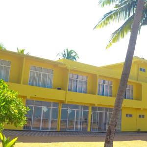 отель Oreo Beach Hotel