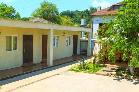 Отель Авангард в Сухум - Абхазия