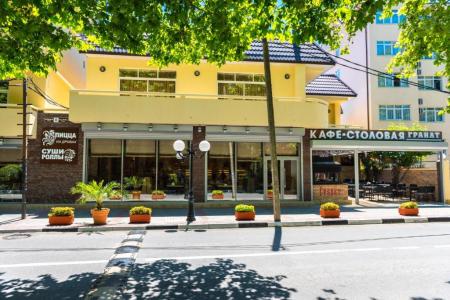 Отель Гранат (ул. Калинина) в Адлер - Россия