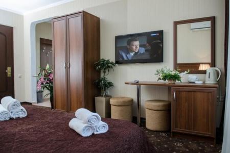 Отель Гранат (ул. Калинина) в Адлер - Россия