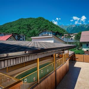 отель Танго в Поляне Редэнс