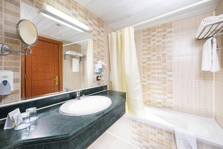 Отель The Three Corners Equinox Beach Resort в Марса Алам, Эль Кусейр - Египет