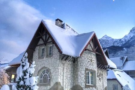 Отель Комплекс Snow Village в Эсто-Садок - Россия