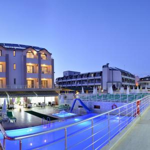 отель Erkal Resort