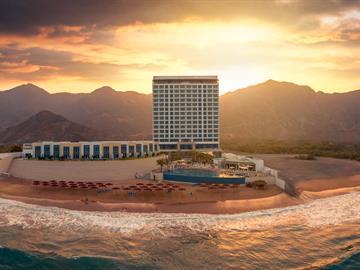 Royal al aqah beach resort. Royal m Beach Resort al Aqah 5*.