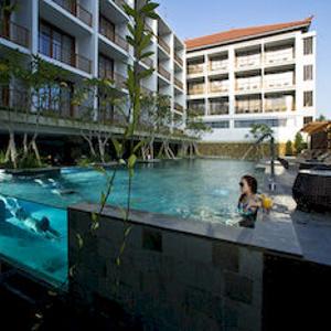 отель Grand Zuri Kuta Bali