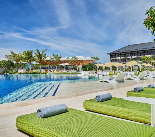 отель Renaissance Bali Nusa Dua Resort