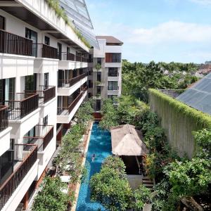 отель Jambuluwuk Oceano Seminyak