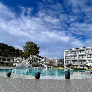 отель Royal Yao Yai Island Beach Resort