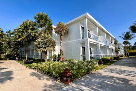 Royal Yao Yai Island Beach Resort