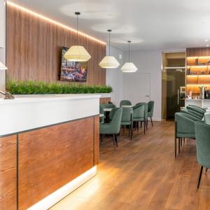 отель Teplo Hotel