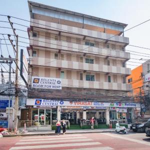 отель Regenta Central Residency