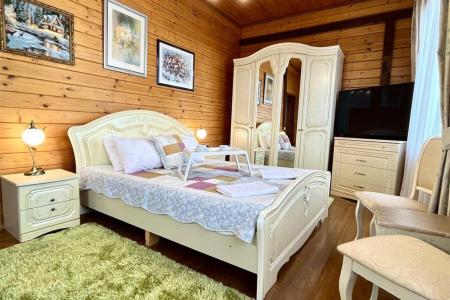 Отель Гостевой дом АРТ Ковчег в Поселок Красная Поляна - Россия