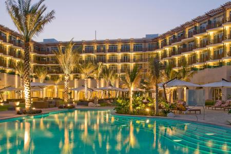 Отель Crowne Plaza Duqm в Маскат - Оман