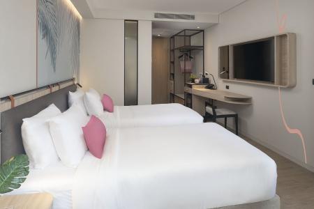 Отель JonoX Phuket Karon в пляж Карон - Таиланд