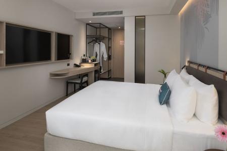 Отель JonoX Phuket Karon в пляж Карон - Таиланд