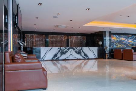 Отель Glow Pattaya в Паттайя - Таиланд