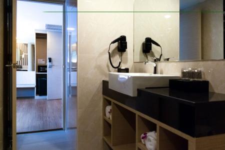 Отель Glow Pattaya в Паттайя - Таиланд