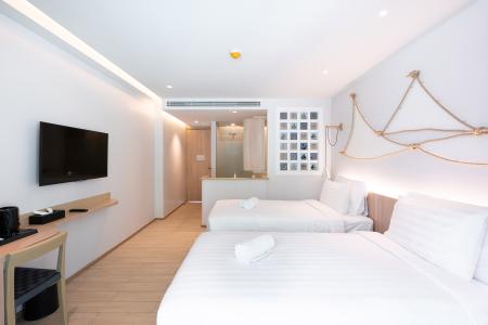 Отель Panwaburi Beachfront Resort в пляж Панва - Таиланд