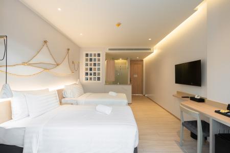 Отель Panwaburi Beachfront Resort в пляж Панва - Таиланд