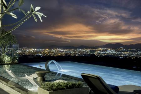 Отель December Hotel в Нячанг - Вьетнам