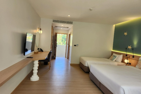 Отель Phuket Emerald Beach Resort & Spa в пляж Карон - Таиланд