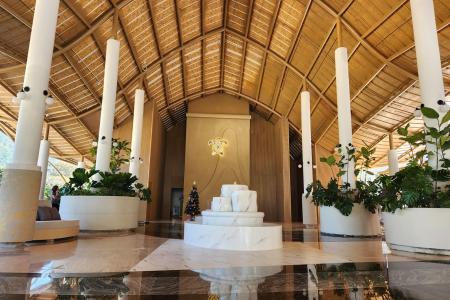 Отель Phuket Emerald Beach Resort & Spa в пляж Карон - Таиланд