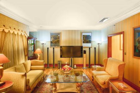 Parsian Esteghlal International Hotel