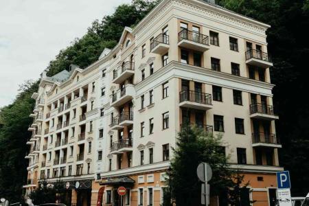 Отель VALSET Premium Apartments от AZIMUT Роза Хутор (Корпус 3) в Роза Хутор - Россия