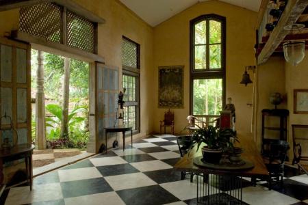 Отель Lunuganga Bentota в Бентота - Шри-Ланка