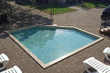 Отель Valentina Guest House (ул. Октябрьская) в Гагра - Абхазия