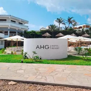отель AHG Sun Bay Mlilile Beach Hotel